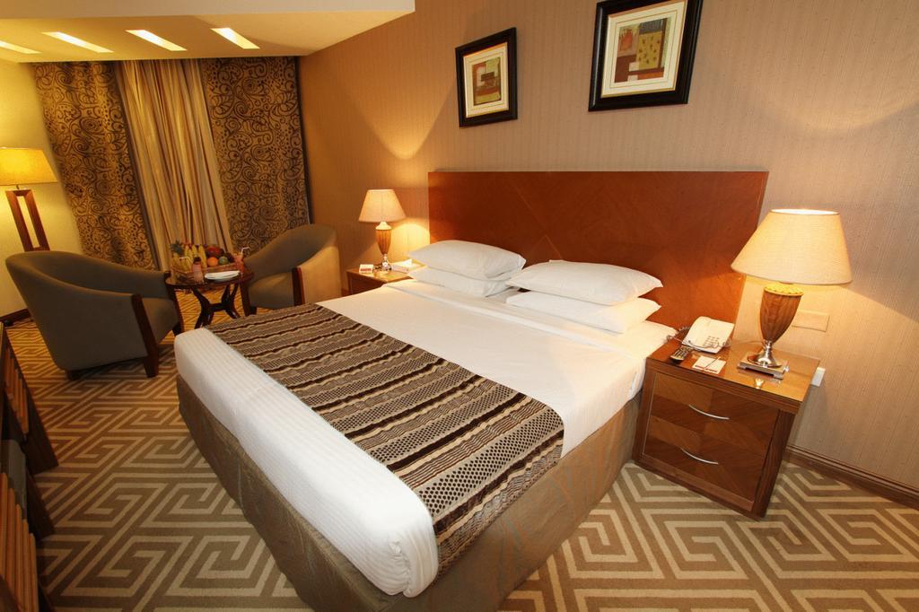 Al Massa Dar Al Fayzeen Makkah Hotel Mecca Room photo